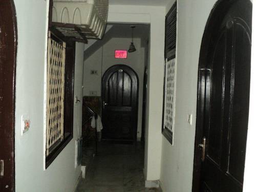 Hotel Milan Continental Delhi  Extérieur photo