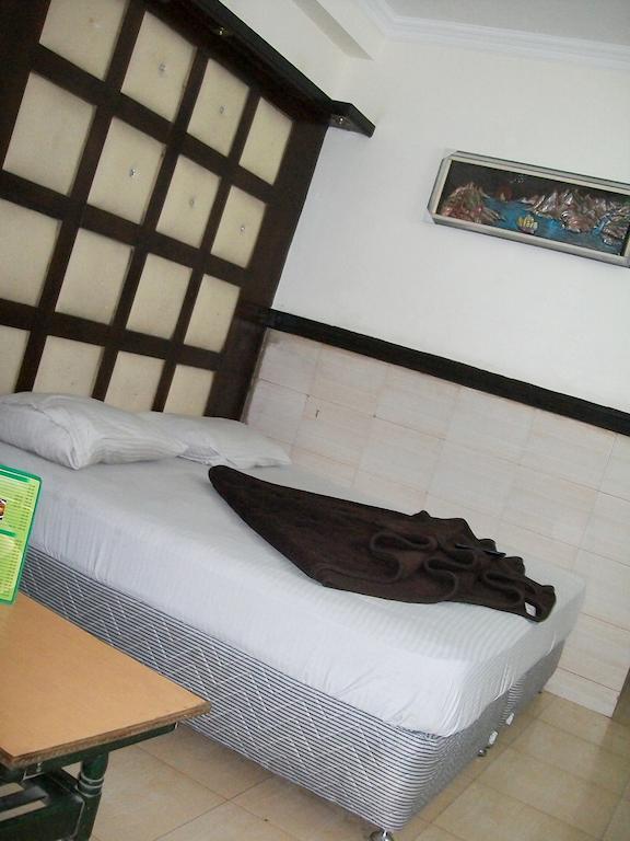 Hotel Milan Continental Delhi  Extérieur photo
